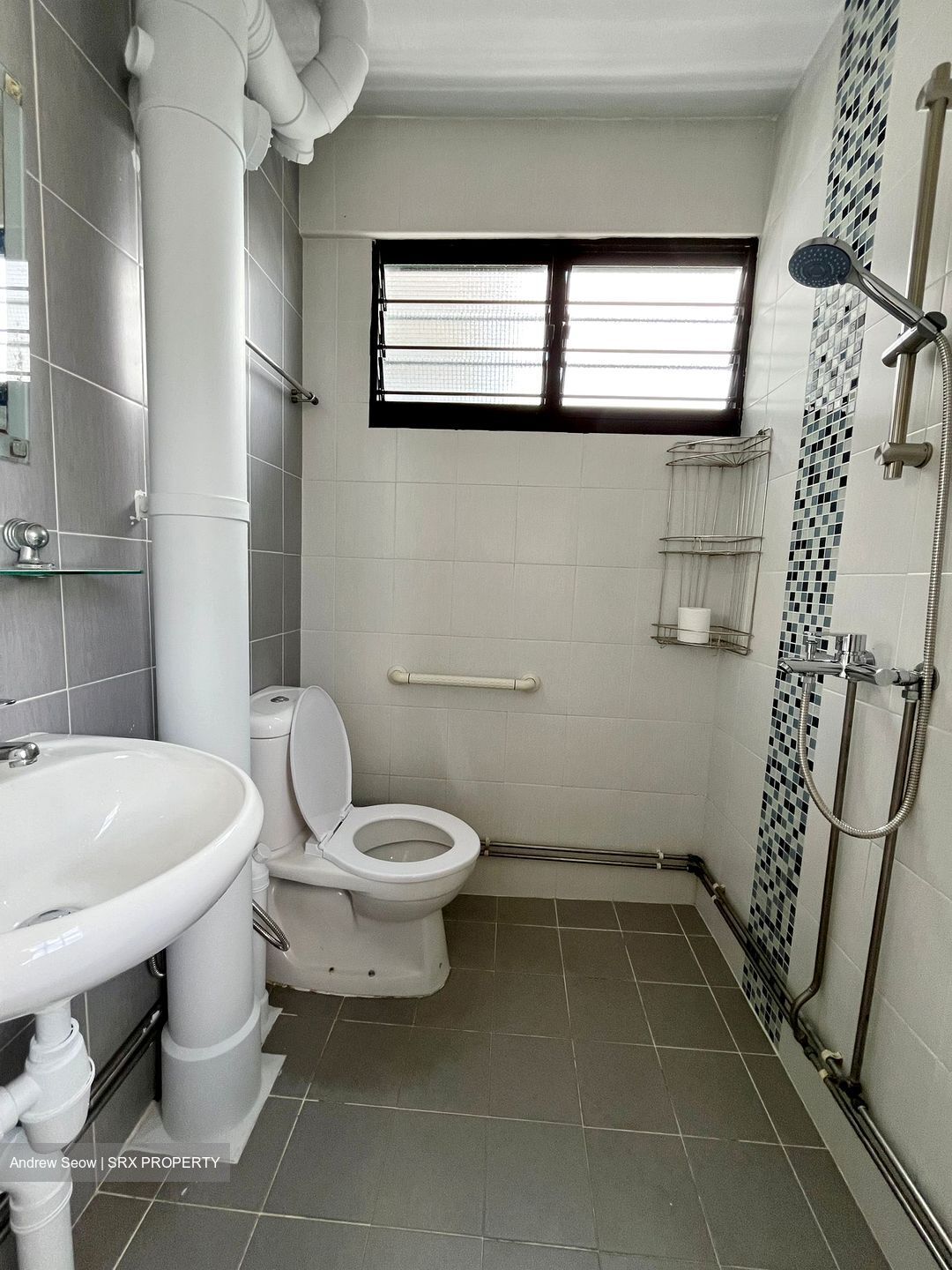 Blk 240 Gombak Gardens (Bukit Batok), HDB 3 Rooms #538178731